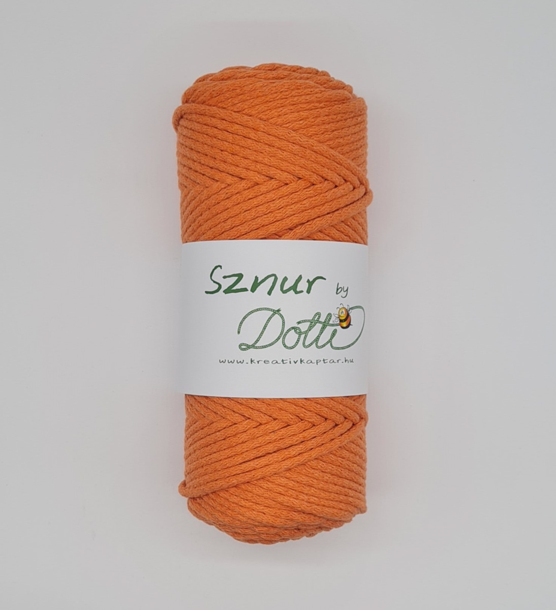 39. FAKÓNARANCS Sznur zsinórfonal 3mm